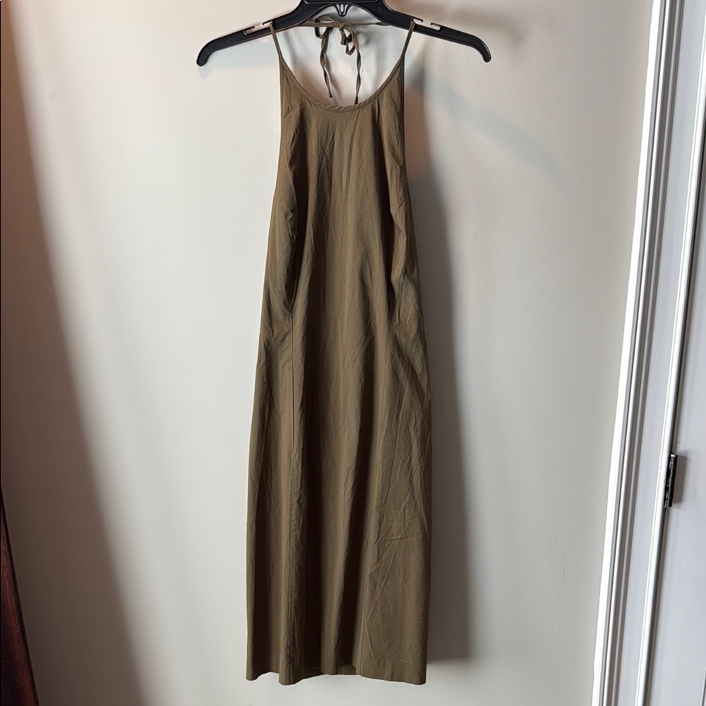 Halter dress